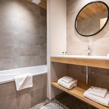 Apartment Hotelier Les Equinoxes - Val D'isere
