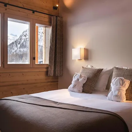 Apartment Hotelier Les Equinoxes - Val D'isere *